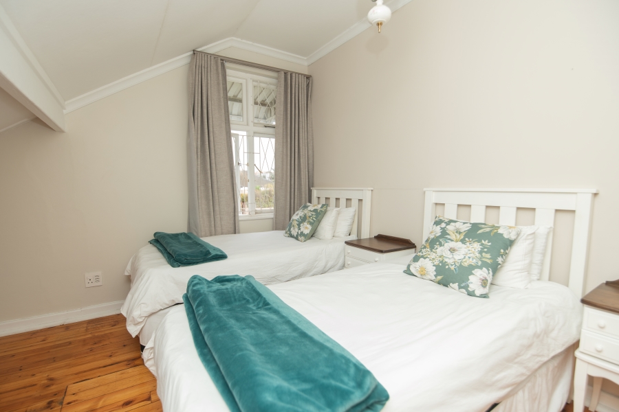 4 Bedroom Property for Sale in Summerstrand Eastern Cape
